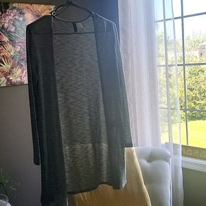 Light weight sweater